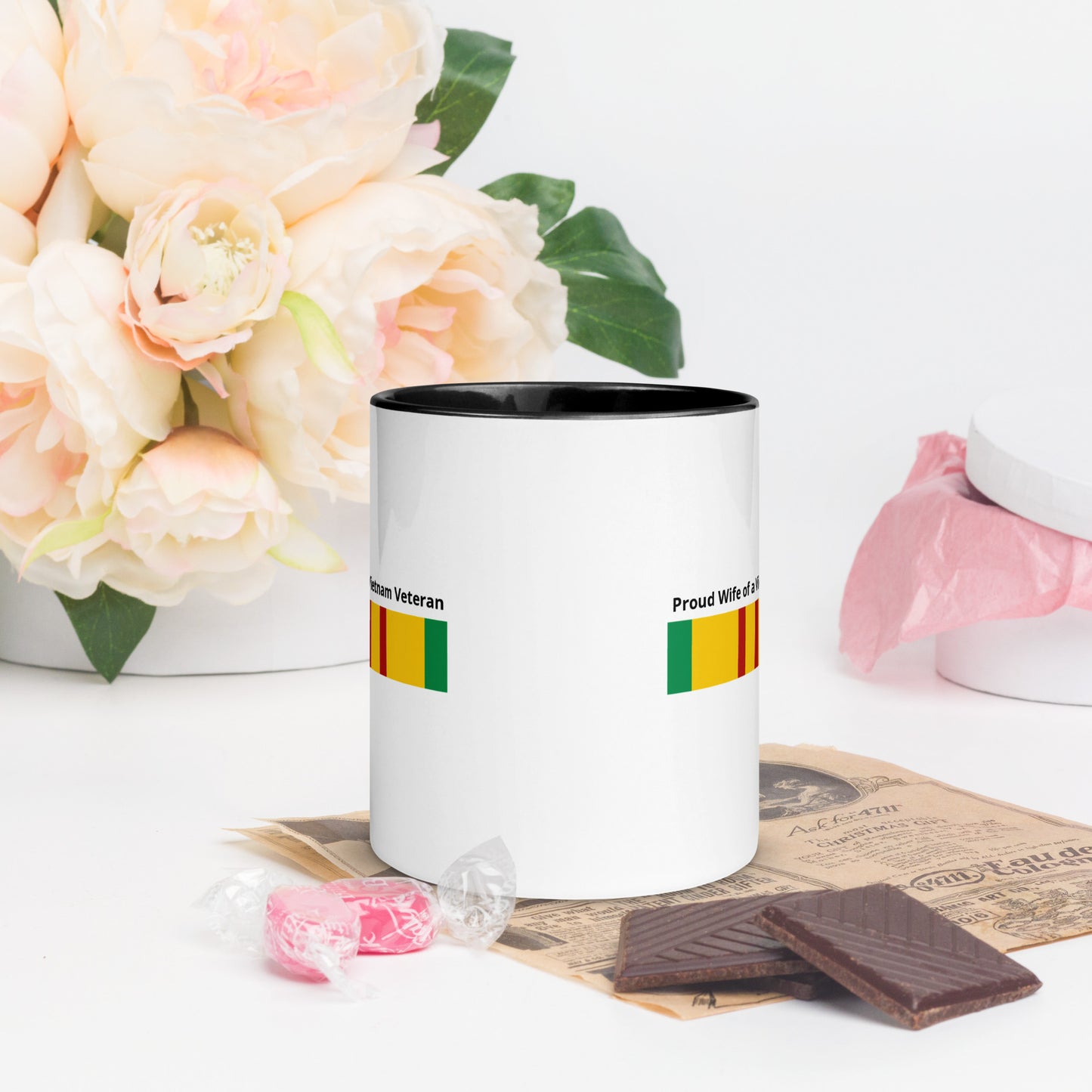 "Proud Wife of a Vietnam Veteran" Mug