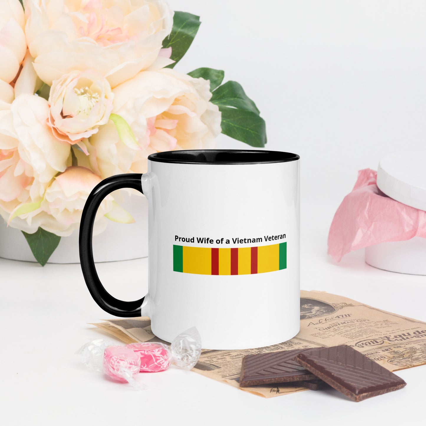 "Proud Wife of a Vietnam Veteran" Mug